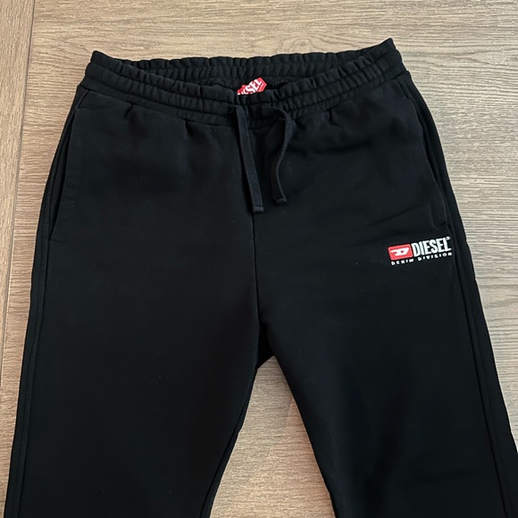 Diesel sweatpants - Picture 2 of 4